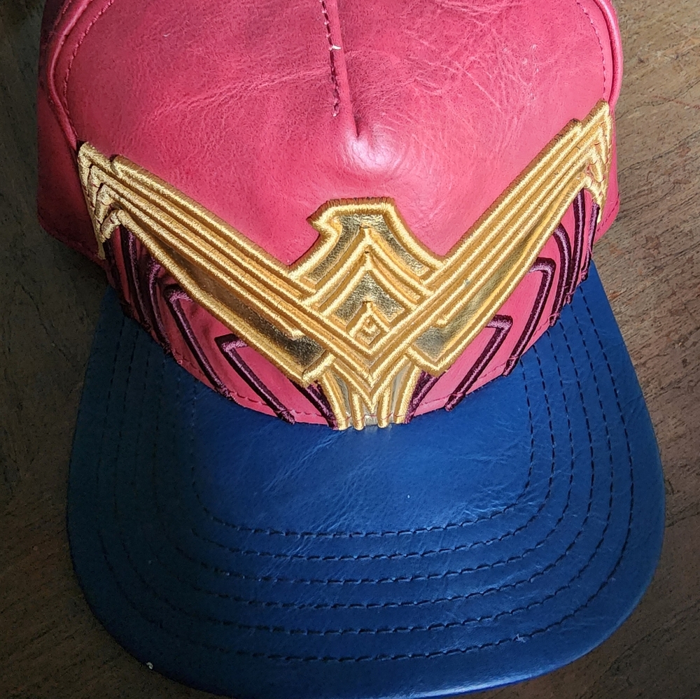 Wonder Woman baseball hat - barely used